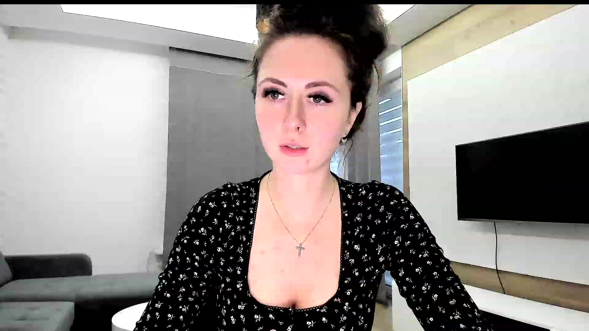 Gallery image thumbnail from Amber_Fry's myfreecams stream on, 05/02/2023, 18:10 image 14 of 20