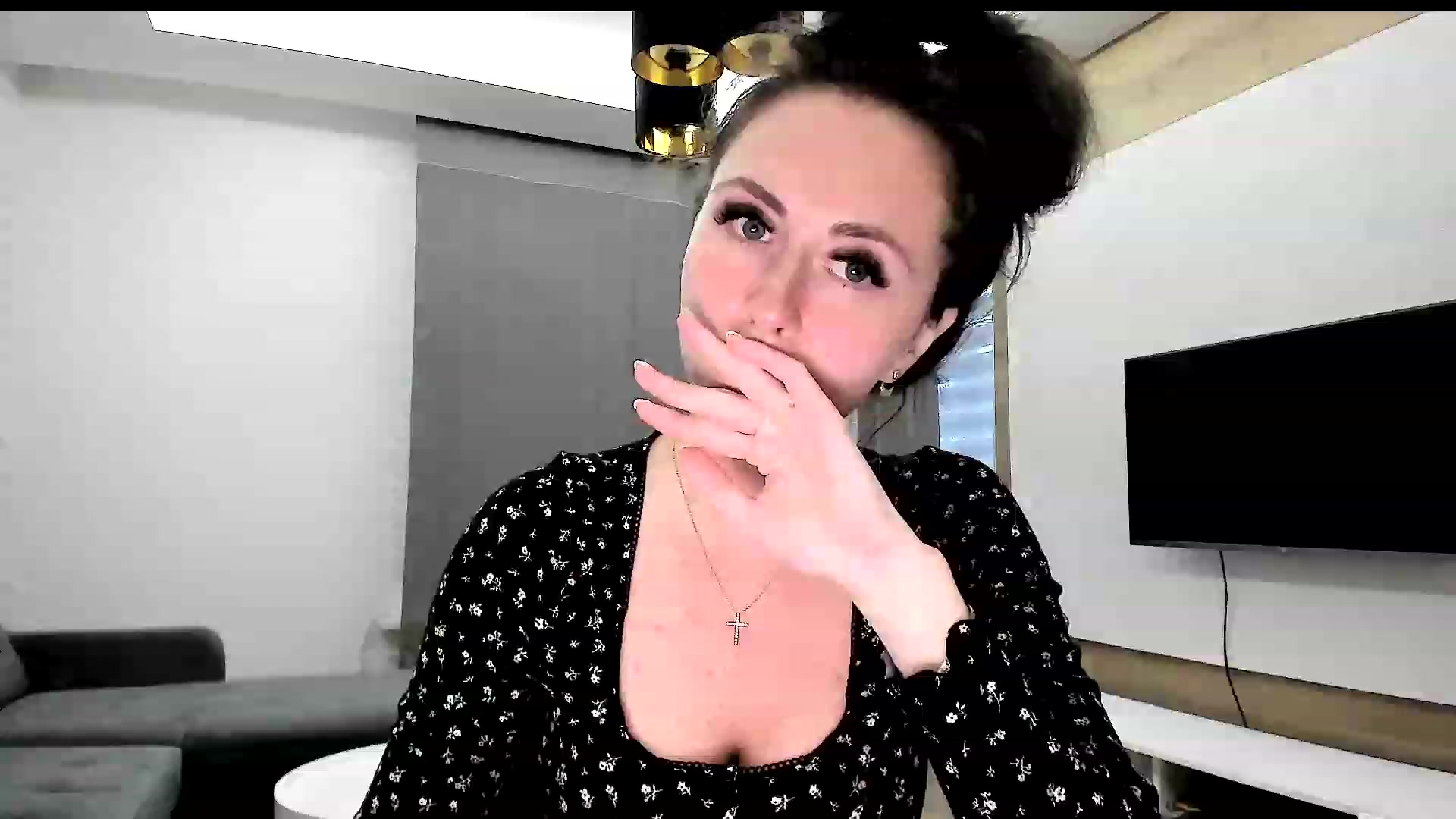 Gallery image thumbnail from Amber_Fry's myfreecams stream on, 05/02/2023, 18:10 image 4 of 20