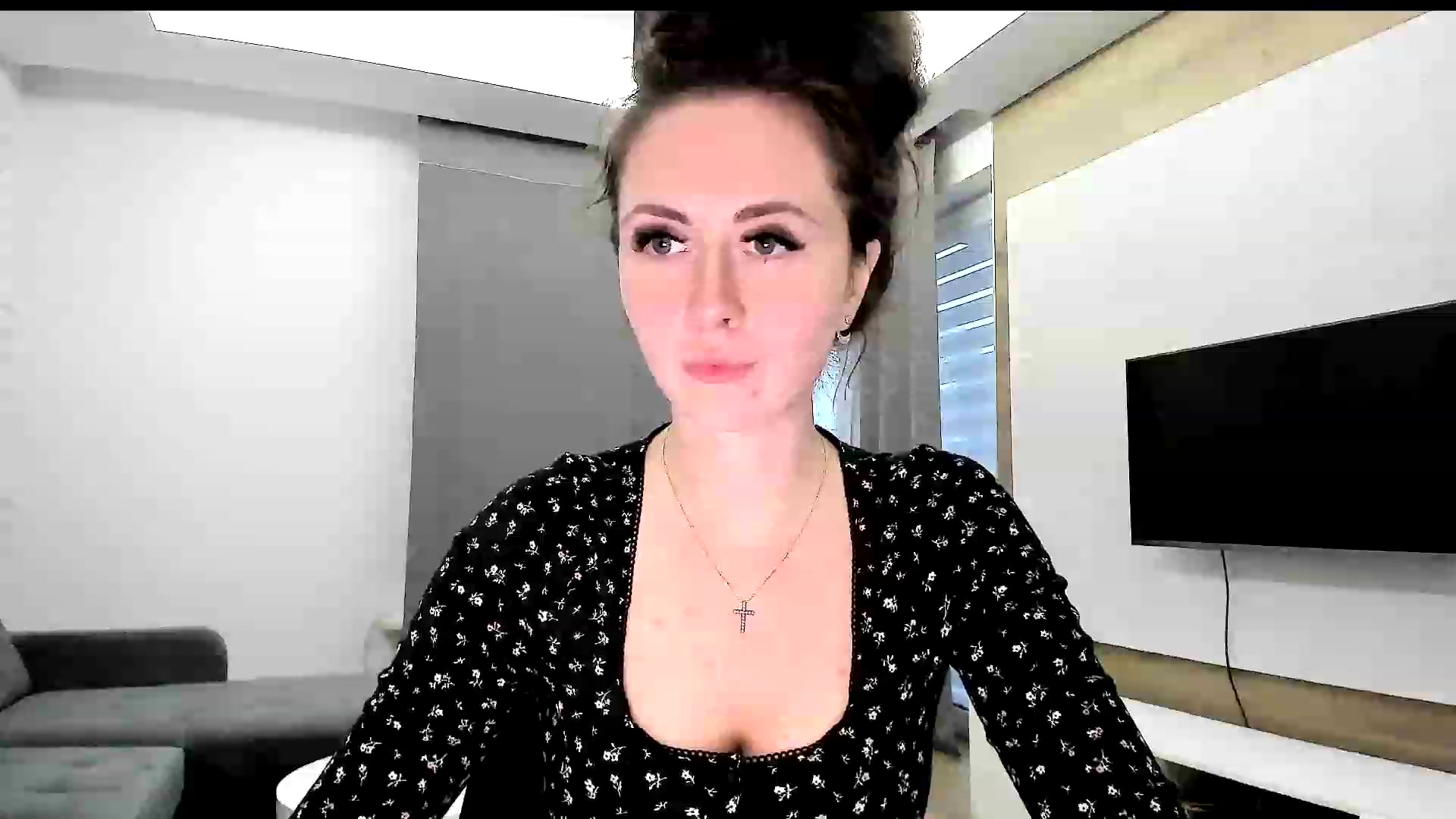 Gallery image thumbnail from Amber_Fry's myfreecams stream on, 05/02/2023, 18:10 image 11 of 20