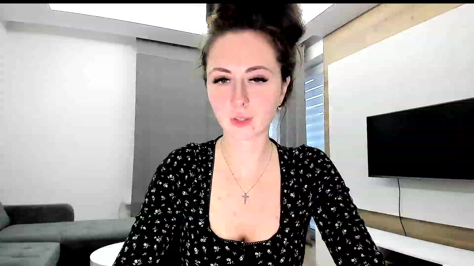 Gallery image thumbnail from Amber_Fry's myfreecams stream on, 05/02/2023, 18:10 image 8 of 20
