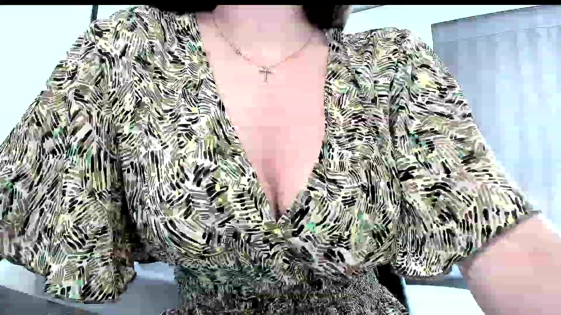 Gallery image thumbnail from Amber_Fry's myfreecams stream on, 05/04/2023, 14:06 image 12 of 20