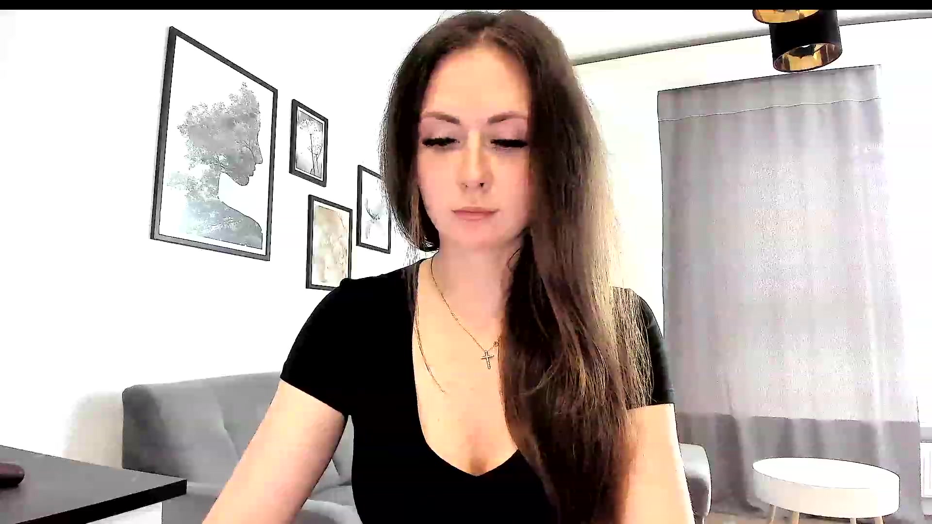 Gallery image thumbnail from Amber_Fry's myfreecams stream on, 05/08/2023, 14:57 image 6 of 20