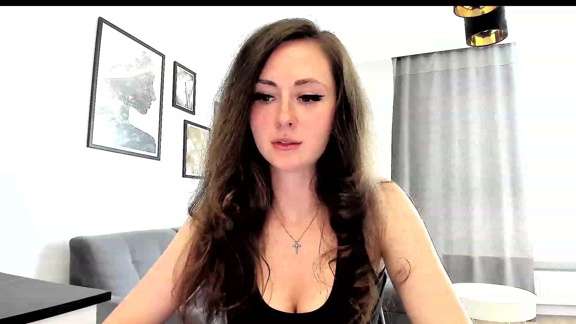 Gallery image thumbnail from Amber_Fry's myfreecams stream on, 05/12/2023, 15:36 image 3 of 20