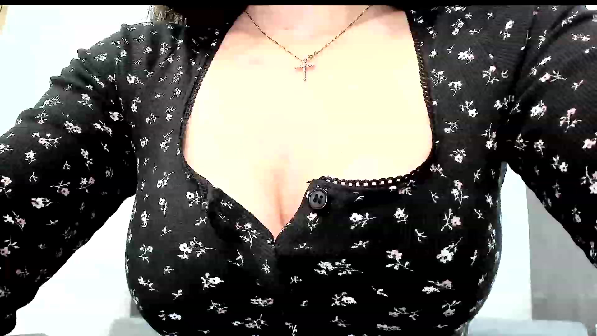 Gallery image thumbnail from Amber_Fry's myfreecams stream on, 05/25/2023, 18:10 image 13 of 20