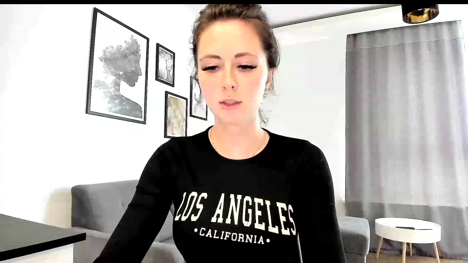 Gallery image thumbnail from Amber_Fry's myfreecams stream on, 05/26/2023, 17:13 image 3 of 20