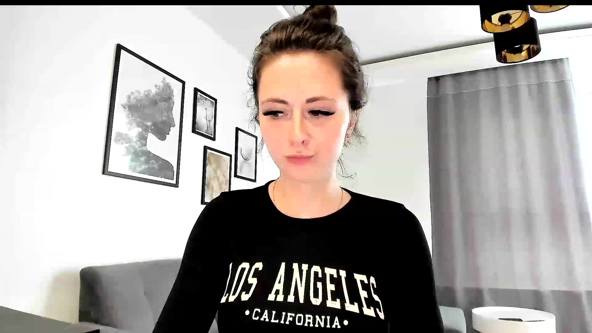 Gallery image thumbnail from Amber_Fry's myfreecams stream on, 05/26/2023, 17:13 image 19 of 20