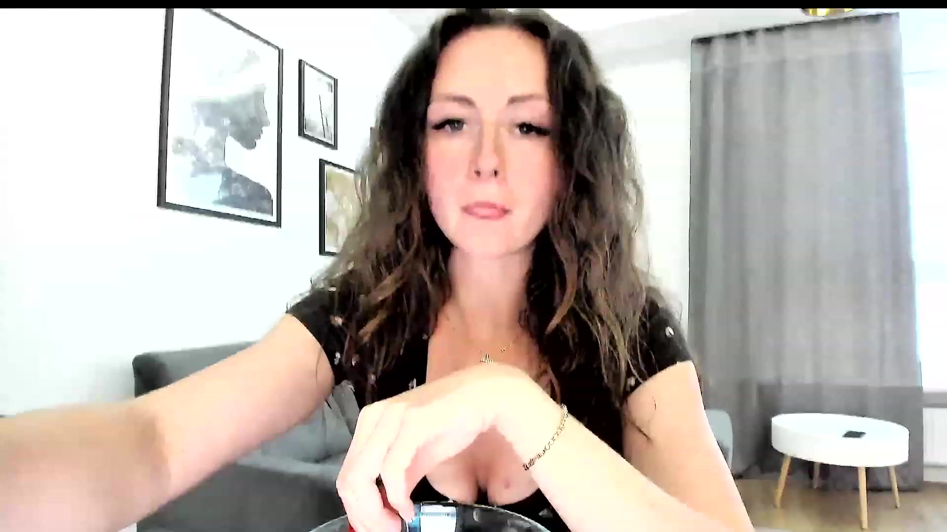 Gallery image thumbnail from Amber_Fry's myfreecams stream on, 05/31/2023, 18:47 image 7 of 20