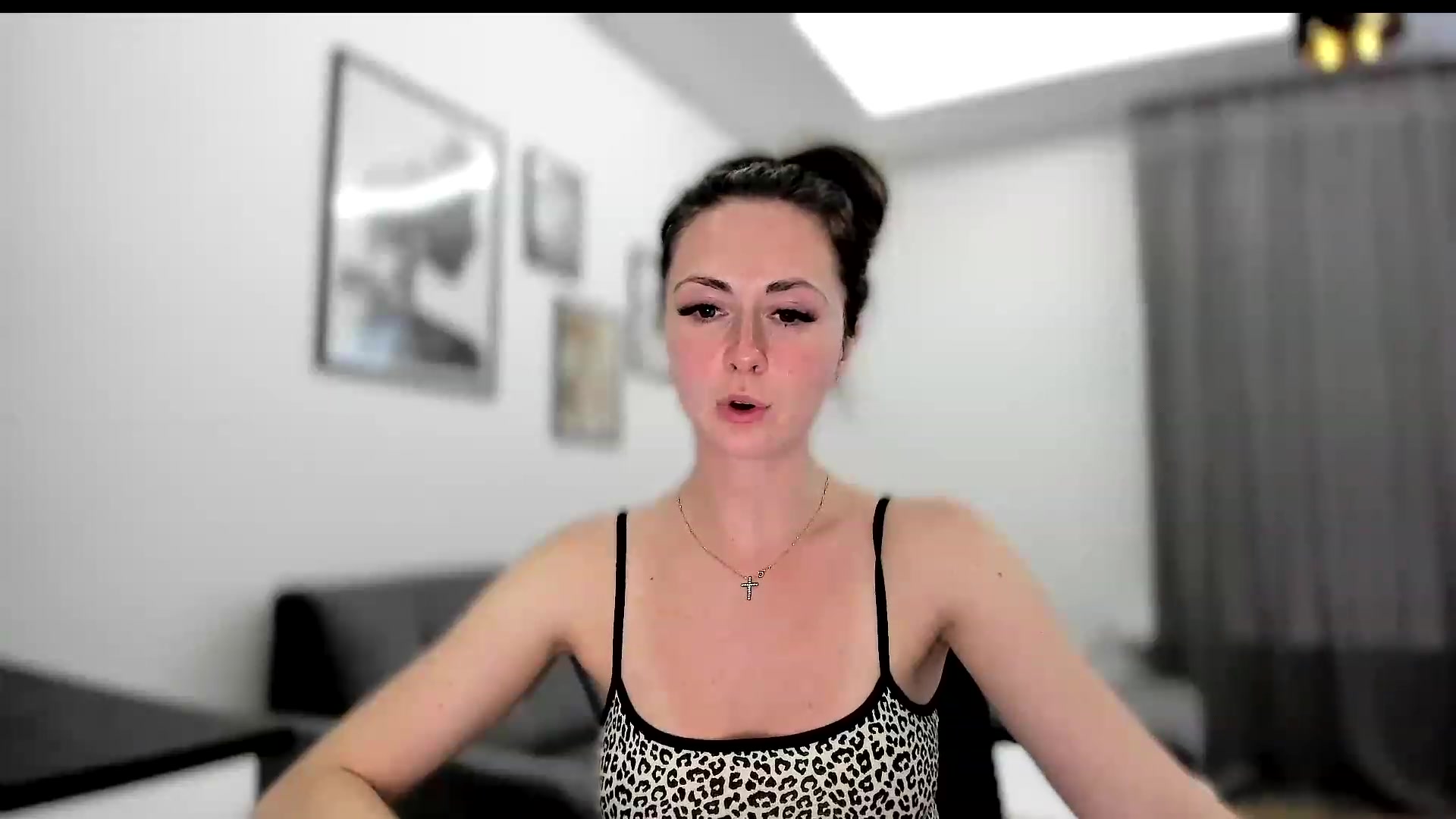 Gallery image thumbnail from Amber_Fry's myfreecams stream on, 06/07/2023, 19:30 image 14 of 20