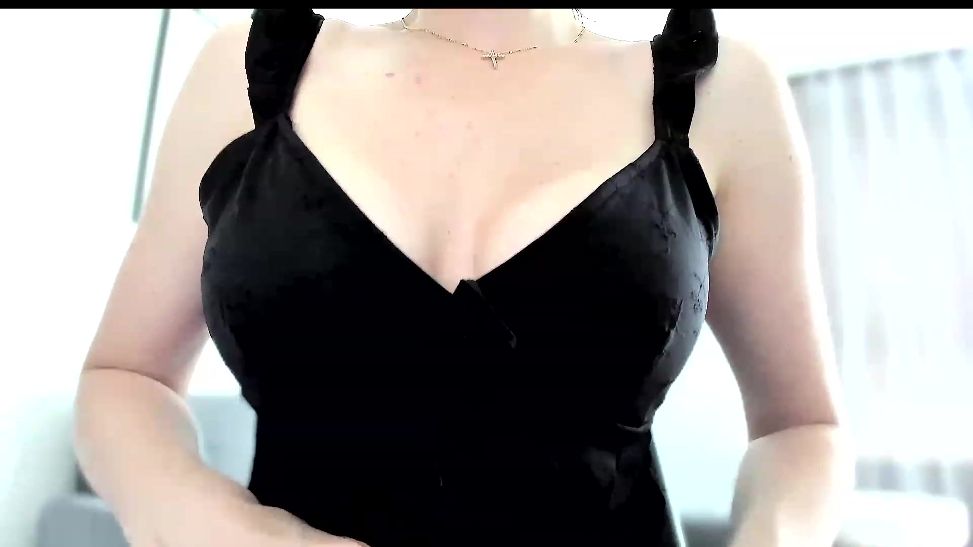 Gallery image thumbnail from Amber_Fry's myfreecams stream on, 06/09/2023, 17:08 image 6 of 20
