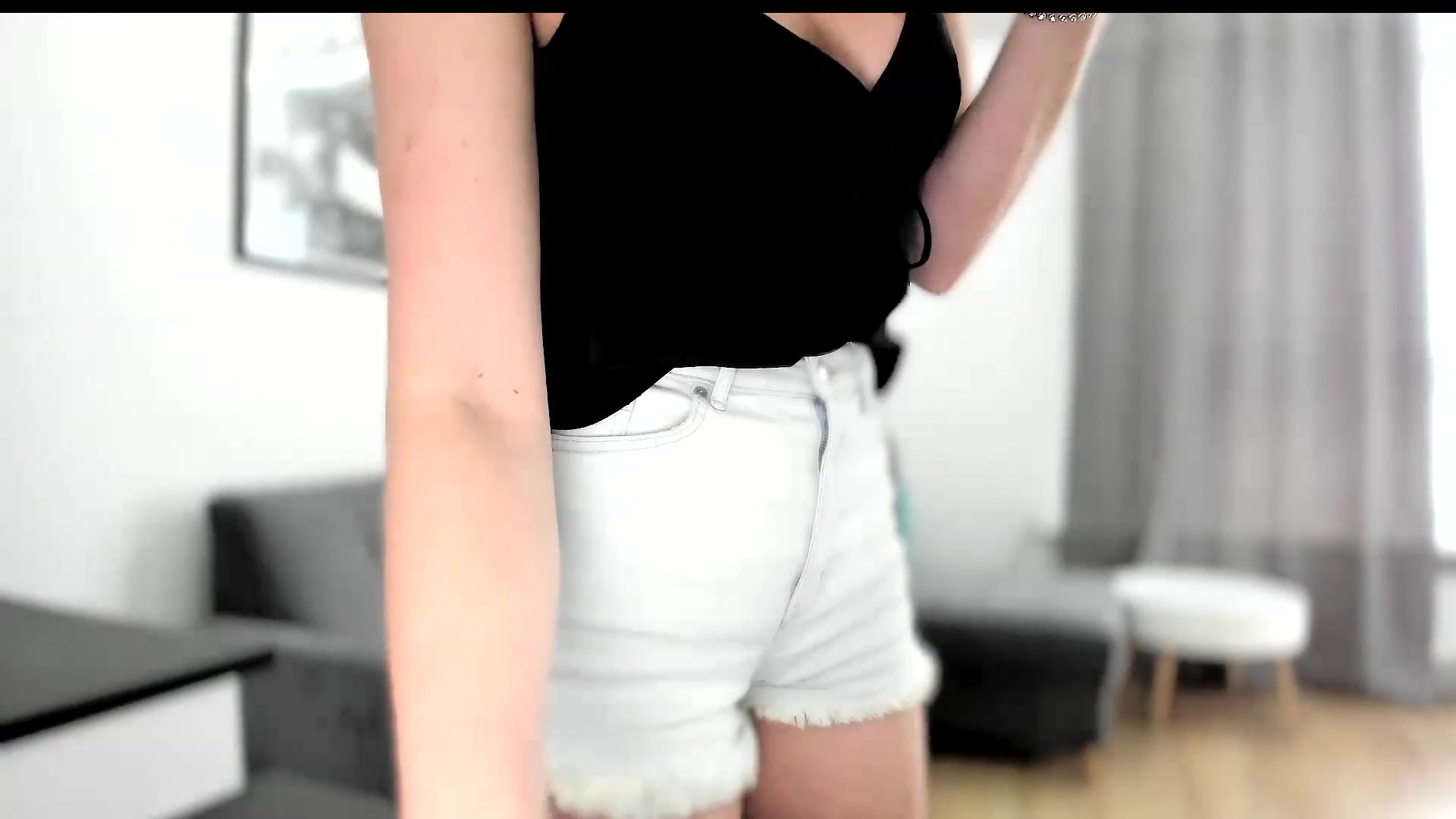 Gallery image thumbnail from Amber_Fry's myfreecams stream on, 06/09/2023, 18:23 image 4 of 20