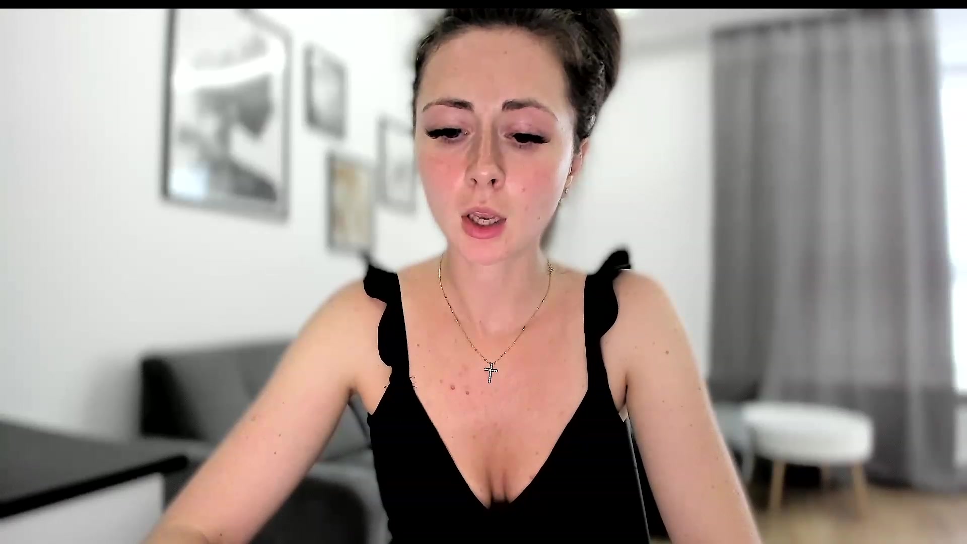 Gallery image thumbnail from Amber_Fry's myfreecams stream on, 06/09/2023, 18:23 image 11 of 20