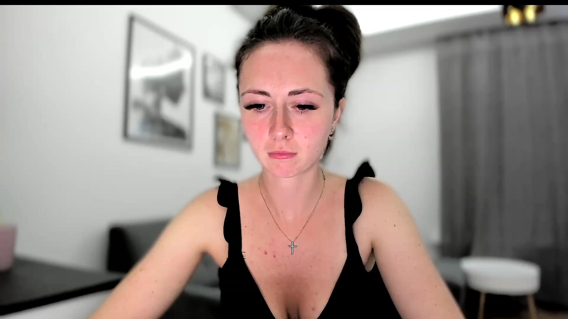 Gallery image thumbnail from Amber_Fry's myfreecams stream on, 06/09/2023, 19:20 image 11 of 20