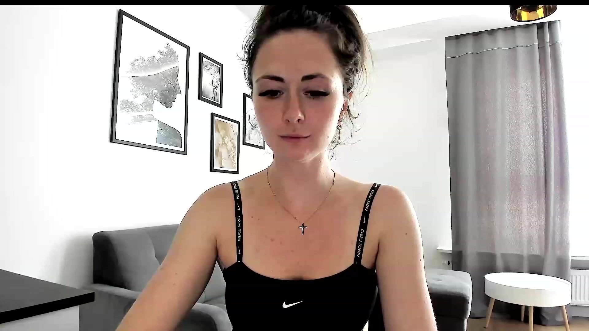 Gallery image thumbnail from Amber_Fry's myfreecams stream on, 06/10/2023, 13:43 image 2 of 20