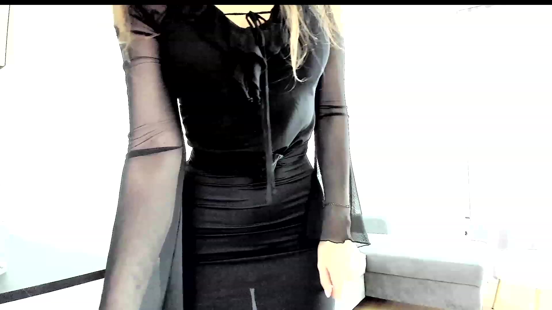 Gallery image thumbnail from Amber_Fry's myfreecams stream on, 06/14/2023, 13:31 image 10 of 20