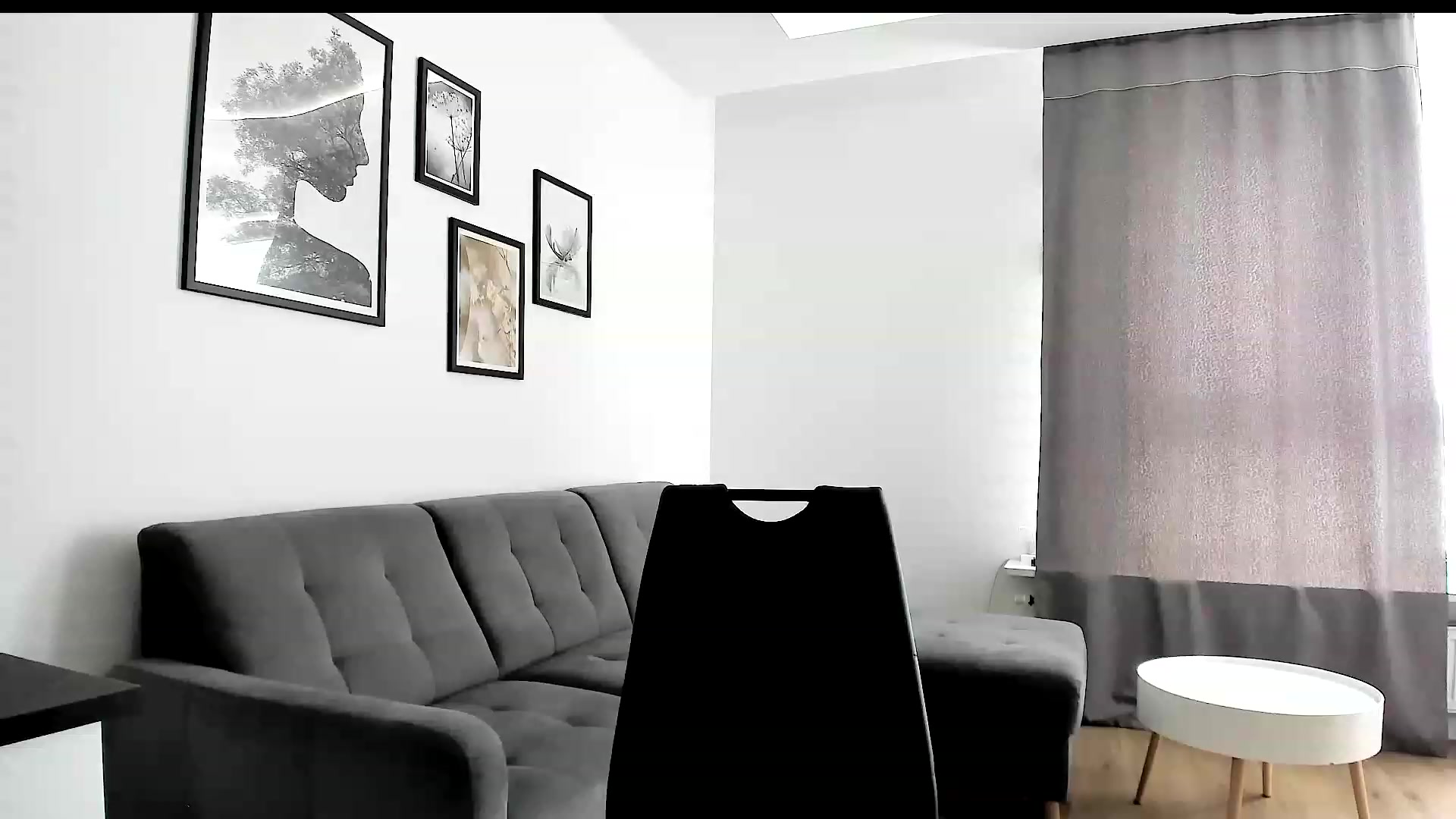 Gallery image thumbnail from Amber_Fry's myfreecams stream on, 06/16/2023, 13:40 image 15 of 20