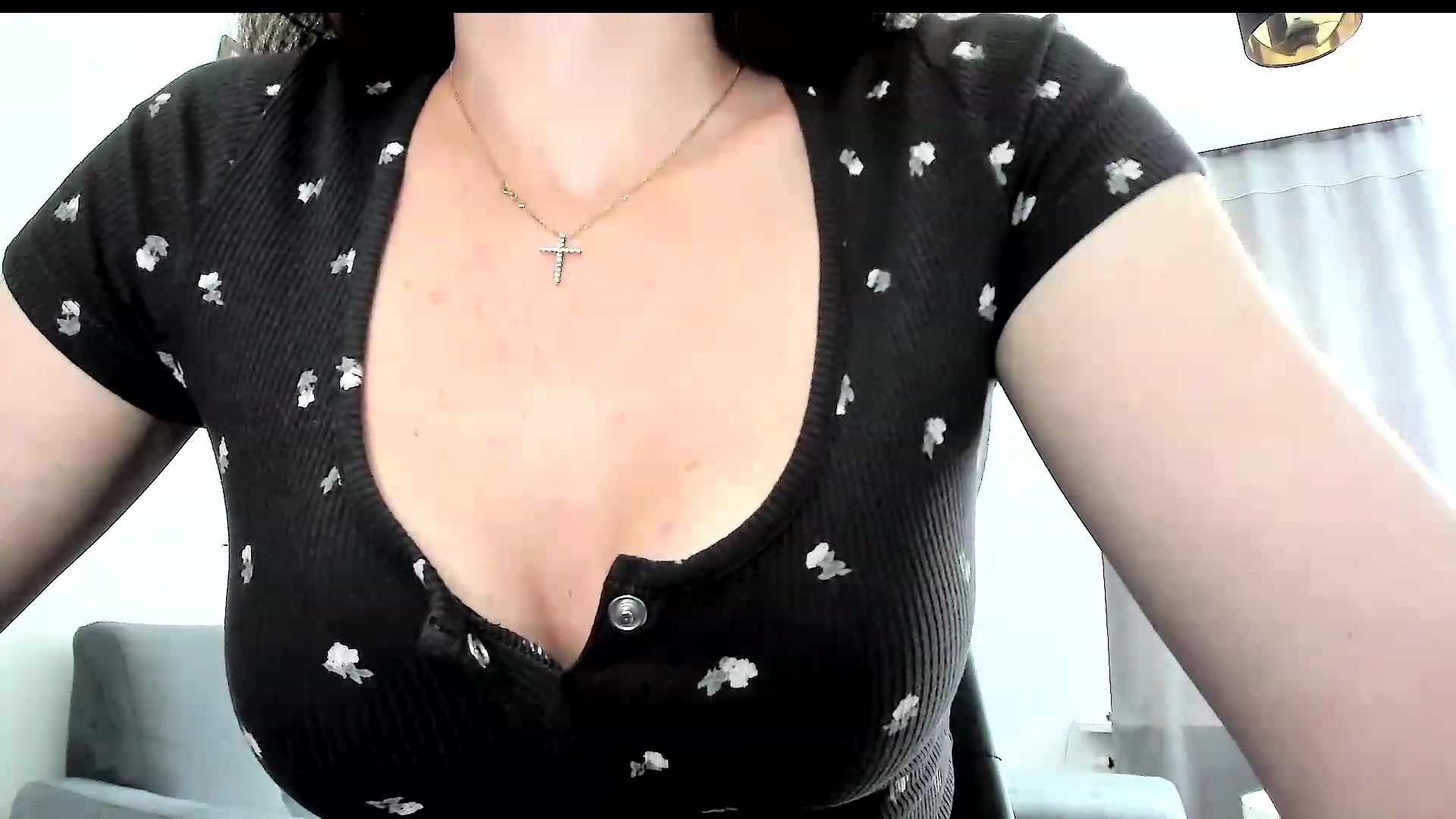 Gallery image thumbnail from Amber_Fry's myfreecams stream on, 06/17/2023, 11:15 image 16 of 20