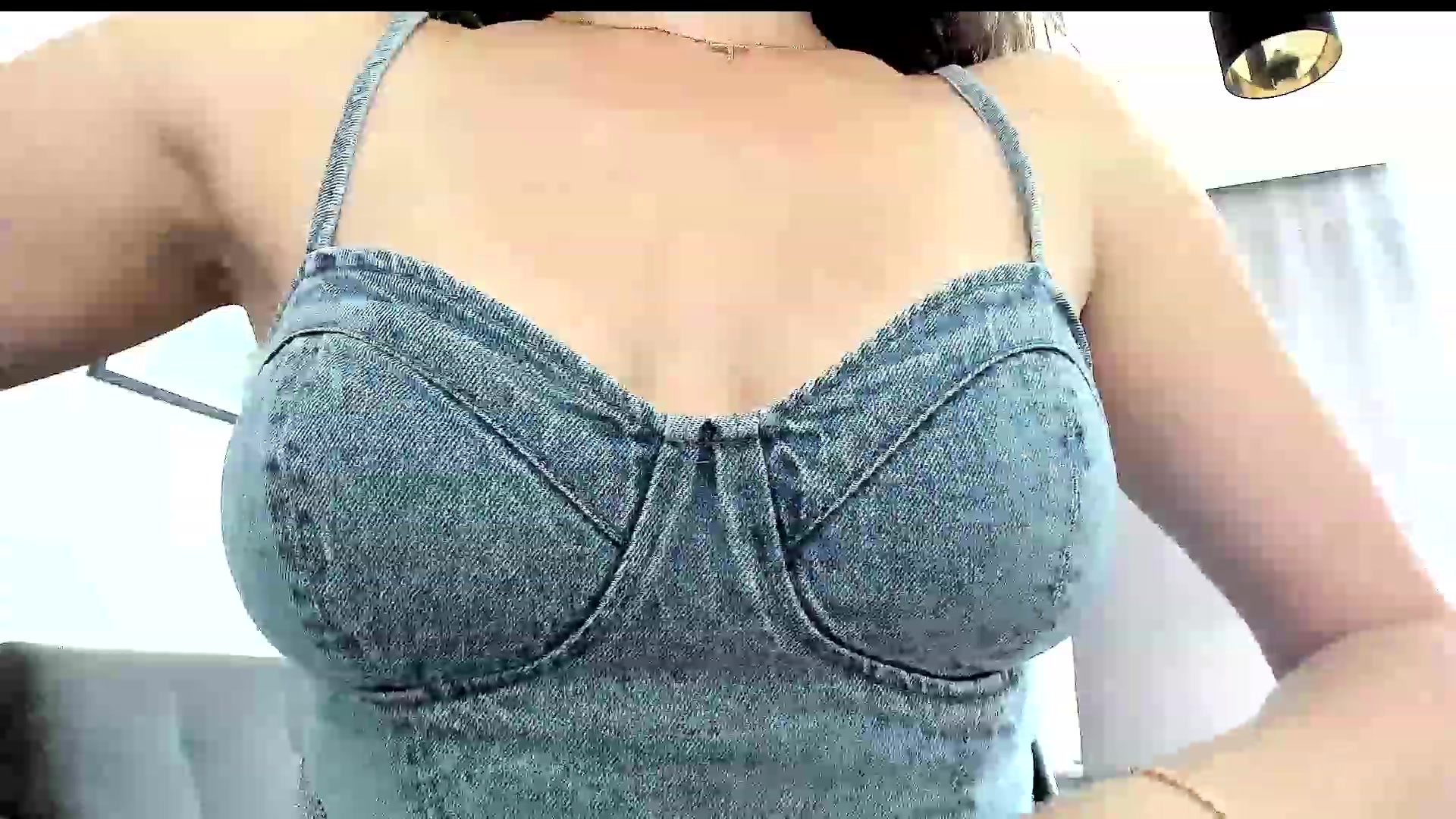 Gallery image thumbnail from Amber_Fry's myfreecams stream on, 06/19/2023, 13:46 image 13 of 20