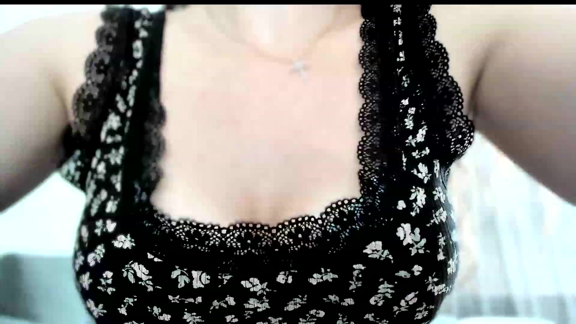 Gallery image thumbnail from Amber_Fry's myfreecams stream on, 06/21/2023, 11:40 image 5 of 20