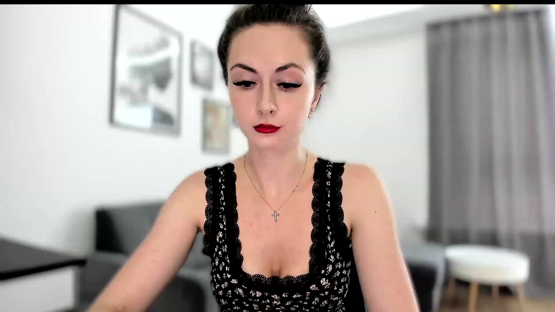 Gallery image thumbnail from Amber_Fry's myfreecams stream on, 06/21/2023, 11:40 image 15 of 20