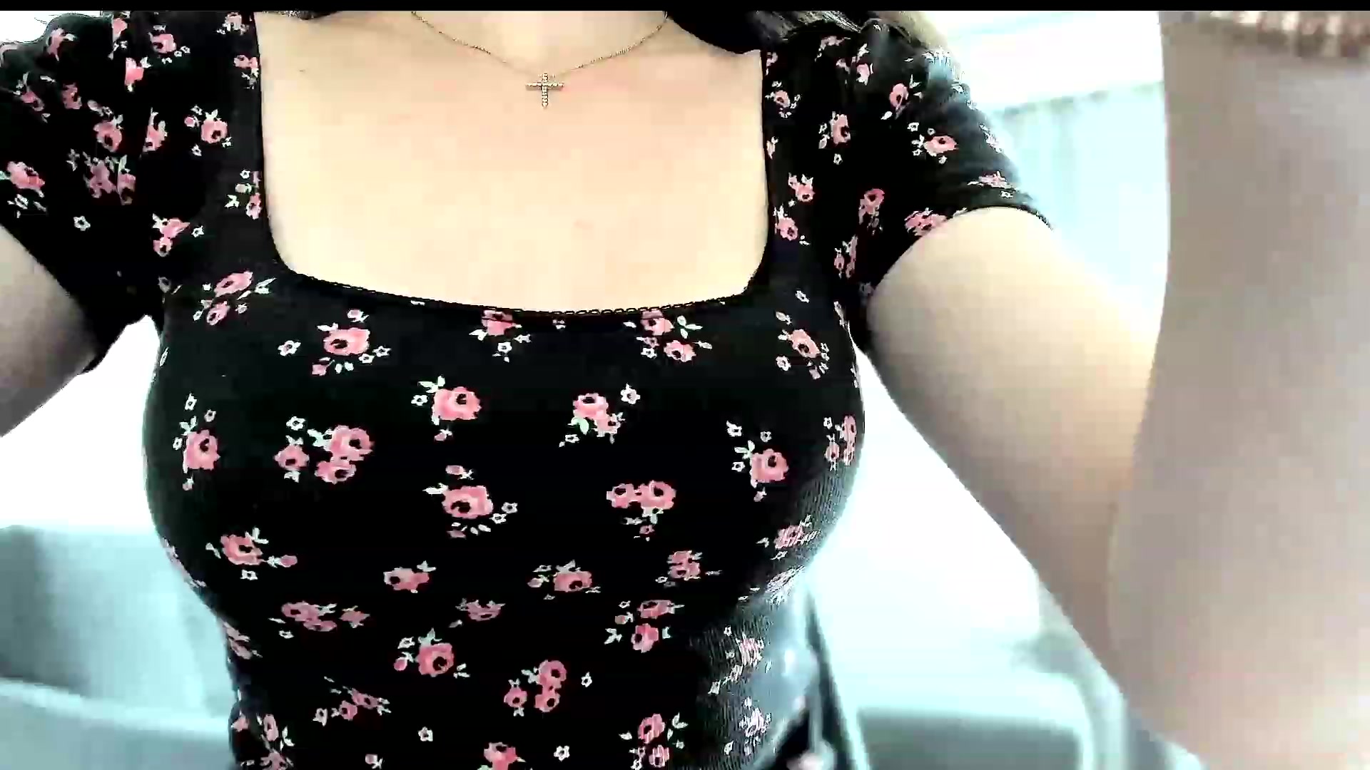 Gallery image thumbnail from Amber_Fry's myfreecams stream on, 06/22/2023, 13:44 image 14 of 20