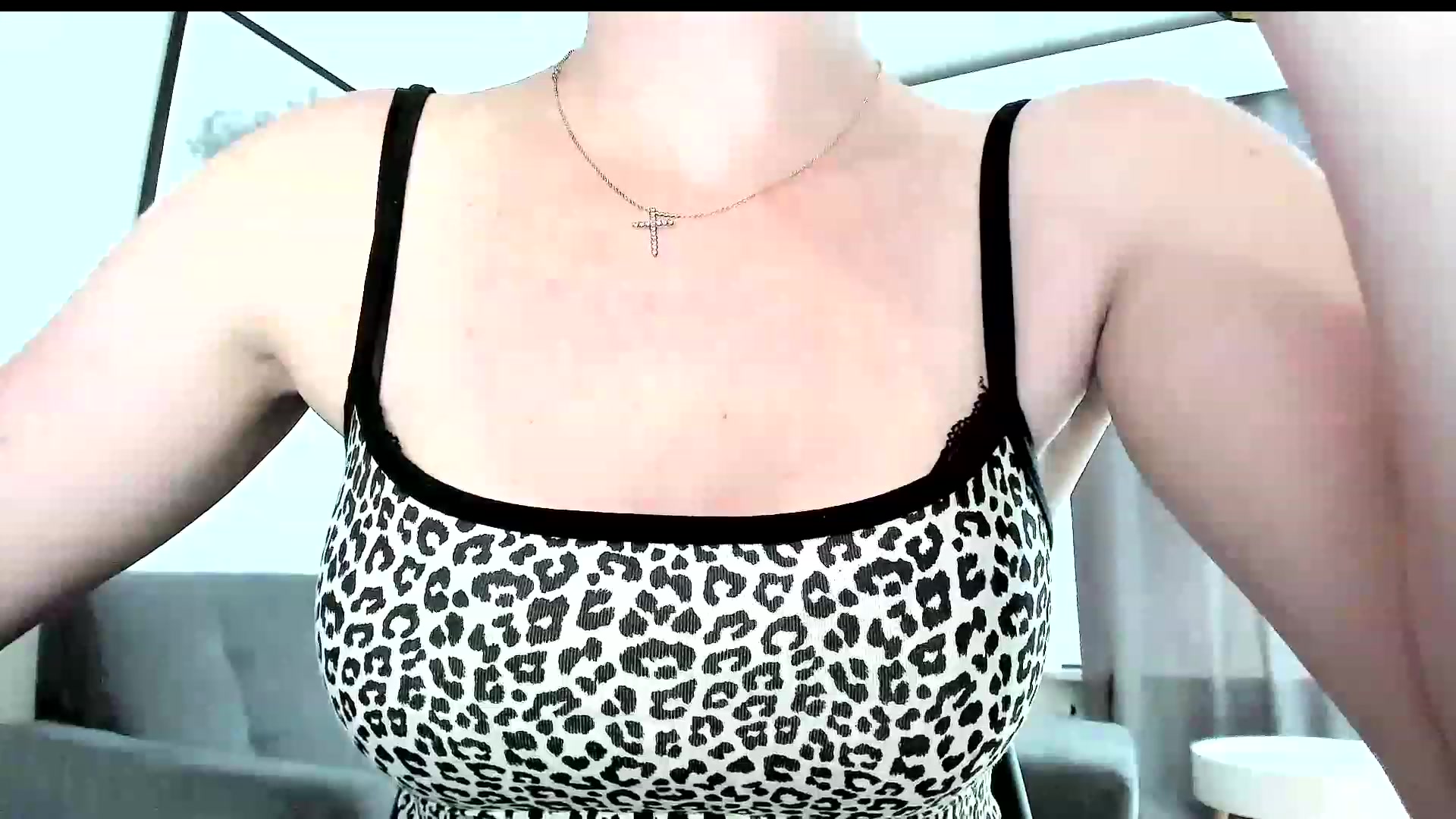 Gallery image thumbnail from Amber_Fry's myfreecams stream on, 06/24/2023, 15:33 image 16 of 20