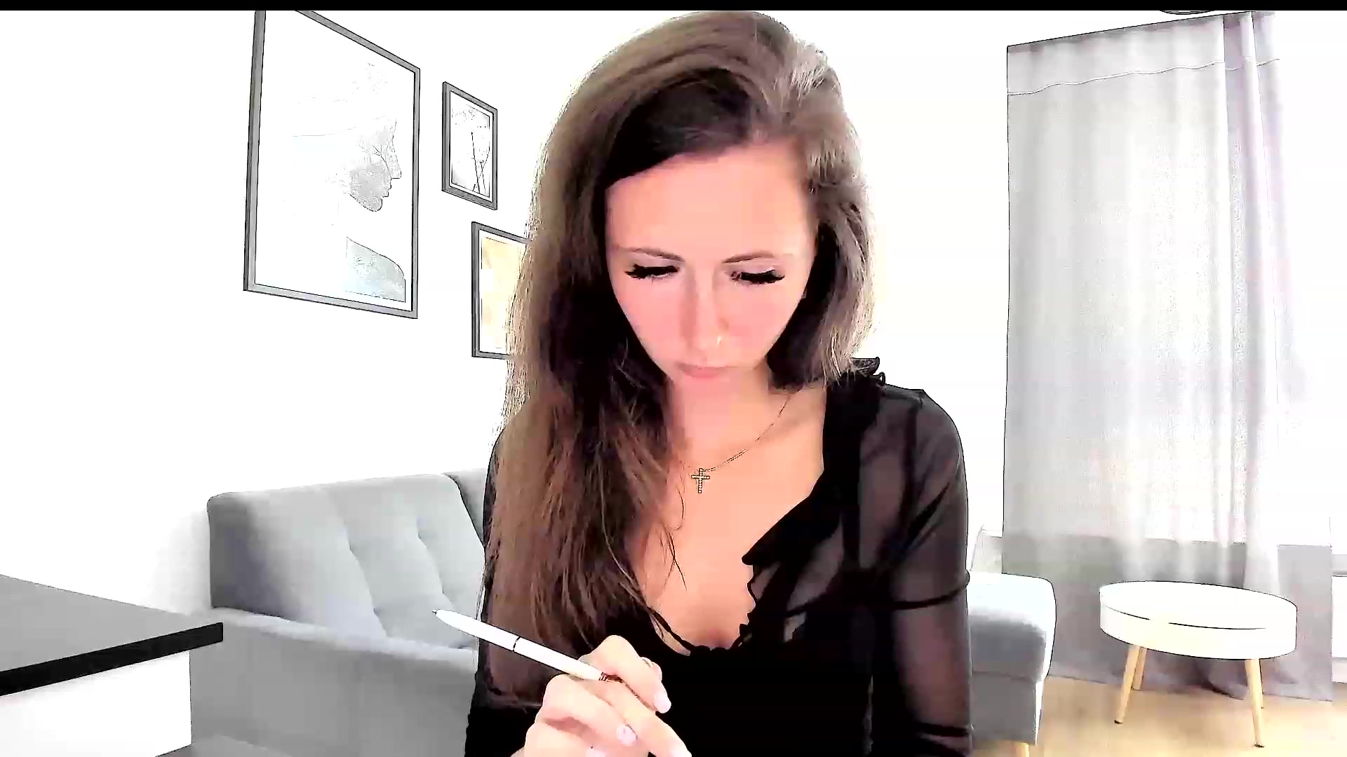 Gallery image thumbnail from Amber_Fry's myfreecams stream on, 06/28/2023, 15:37 image 13 of 20