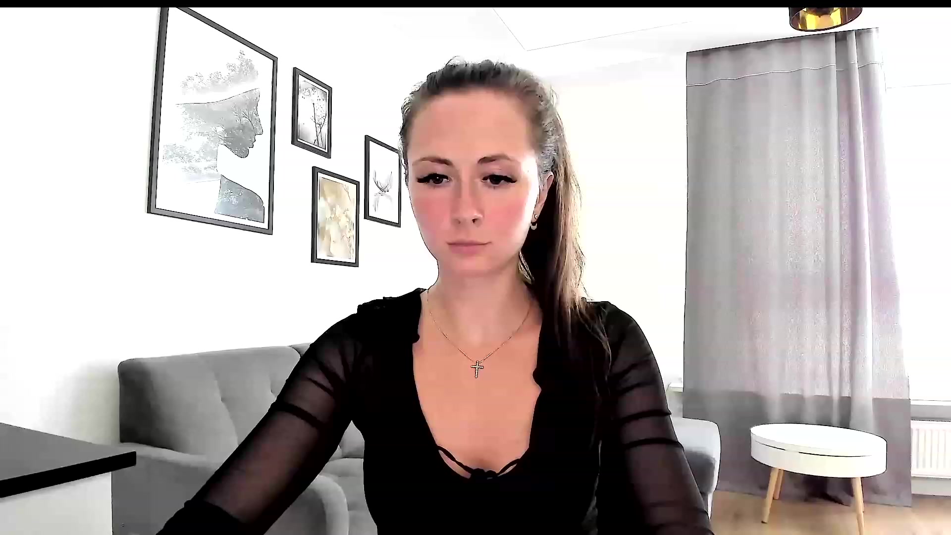 Gallery image thumbnail from Amber_Fry's myfreecams stream on, 06/28/2023, 16:38 image 6 of 20