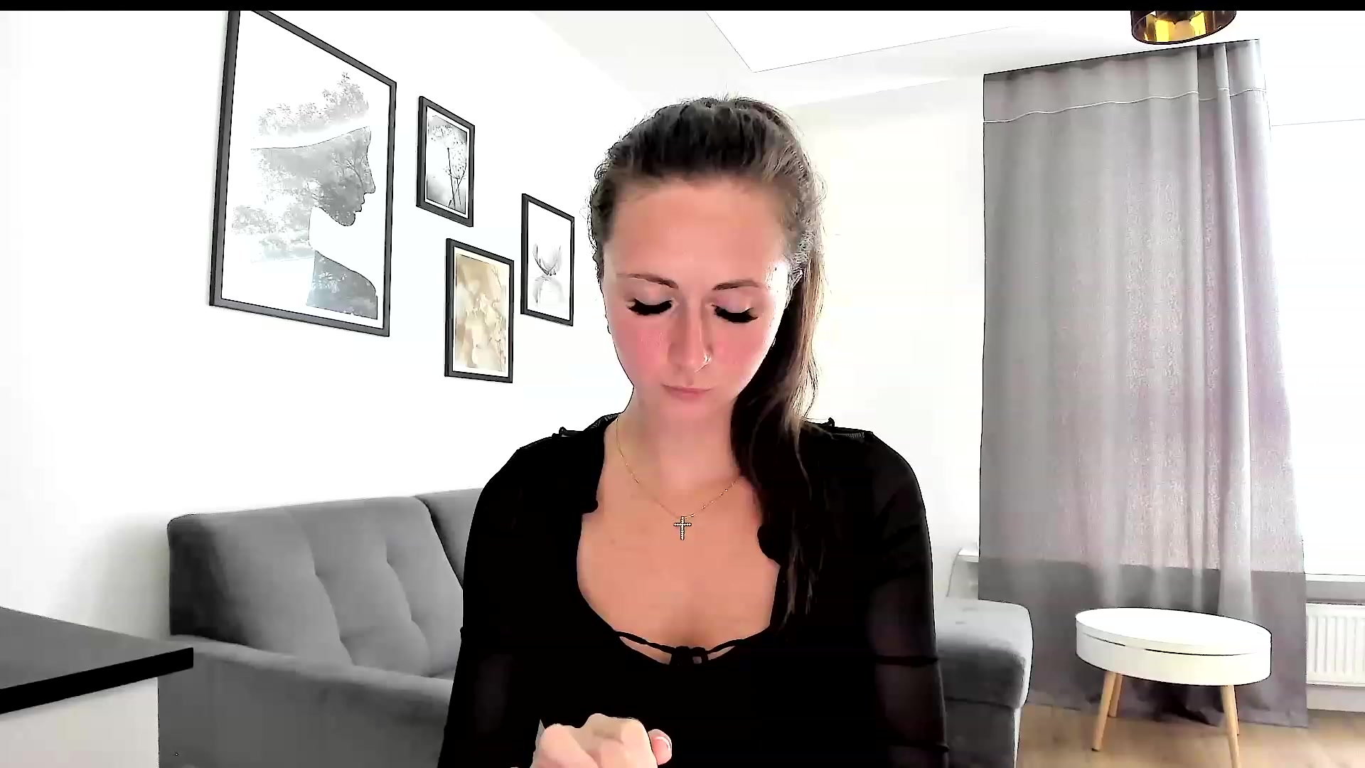 Gallery image thumbnail from Amber_Fry's myfreecams stream on, 06/28/2023, 16:38 image 5 of 20