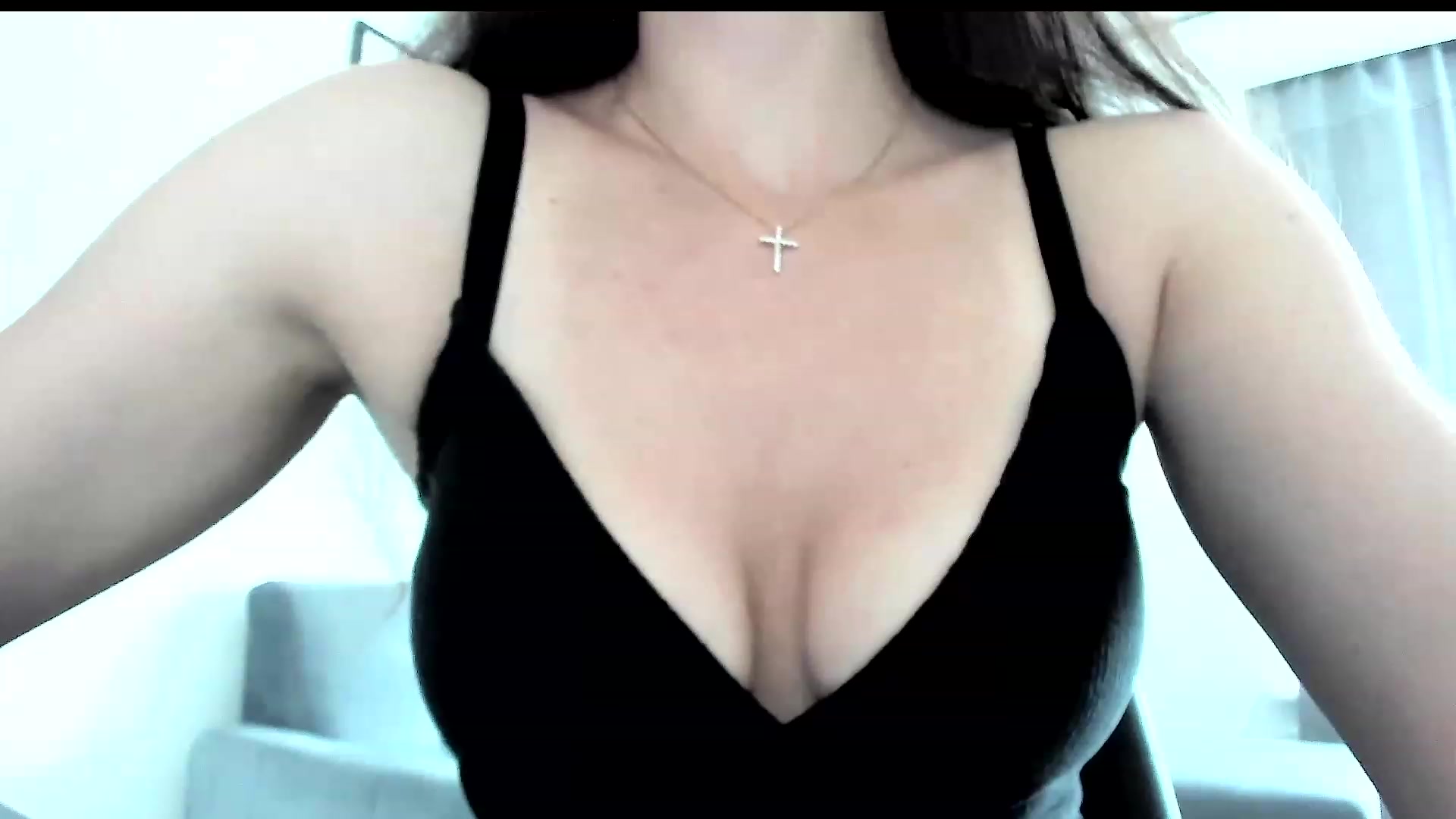 Gallery image thumbnail from Amber_Fry's myfreecams stream on, 07/04/2023, 13:42 image 6 of 20