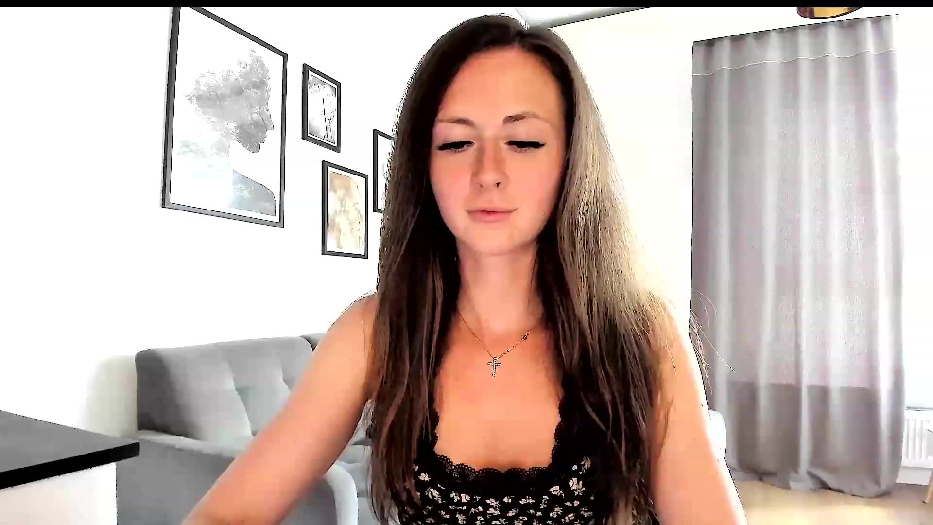 Gallery image thumbnail from Amber_Fry's myfreecams stream on, 07/18/2023, 15:10 image 17 of 20