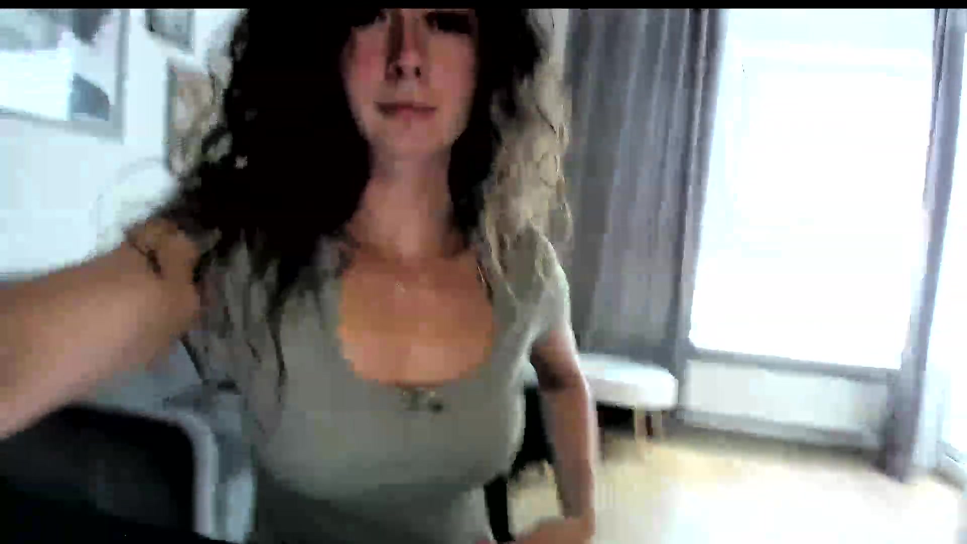 Gallery image thumbnail from Amber_Fry's myfreecams stream on, 07/22/2023, 16:51 image 10 of 20