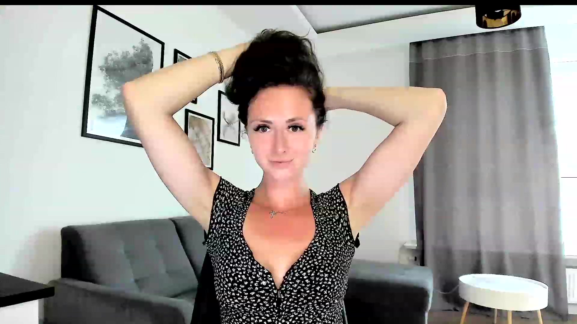 Gallery image thumbnail from Amber_Fry's myfreecams stream on, 07/26/2023, 17:06 image 17 of 20