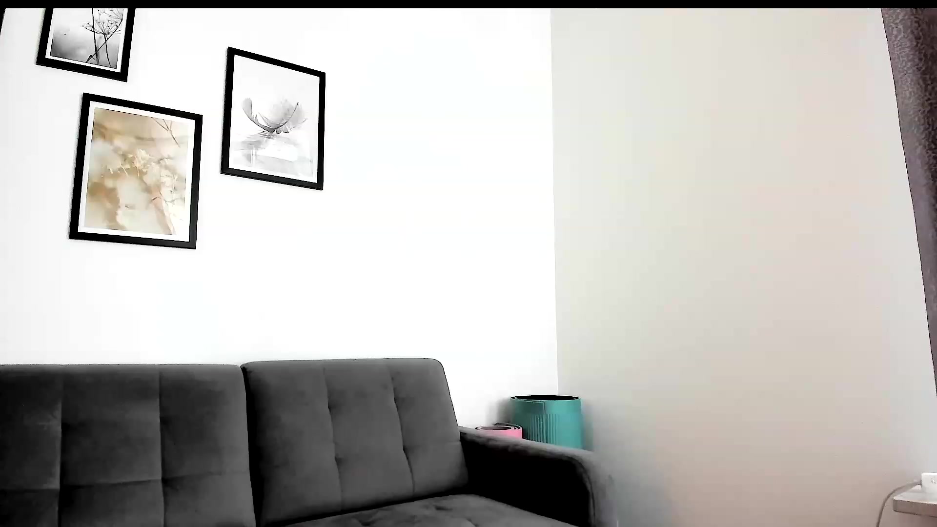 Gallery image thumbnail from Amber_Fry's myfreecams stream on, 08/03/2023, 15:48 image 7 of 20