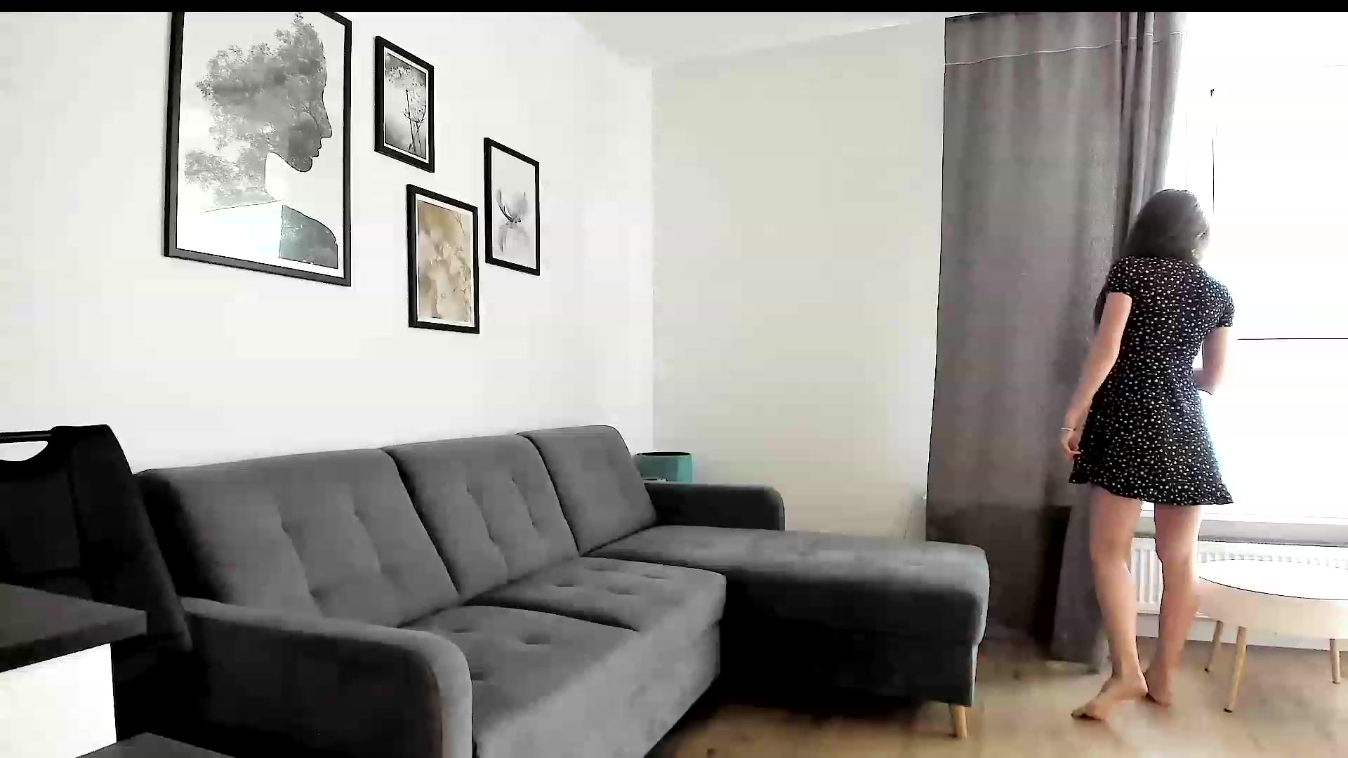 Gallery image thumbnail from Amber_Fry's myfreecams stream on, 08/03/2023, 17:14 image 8 of 20