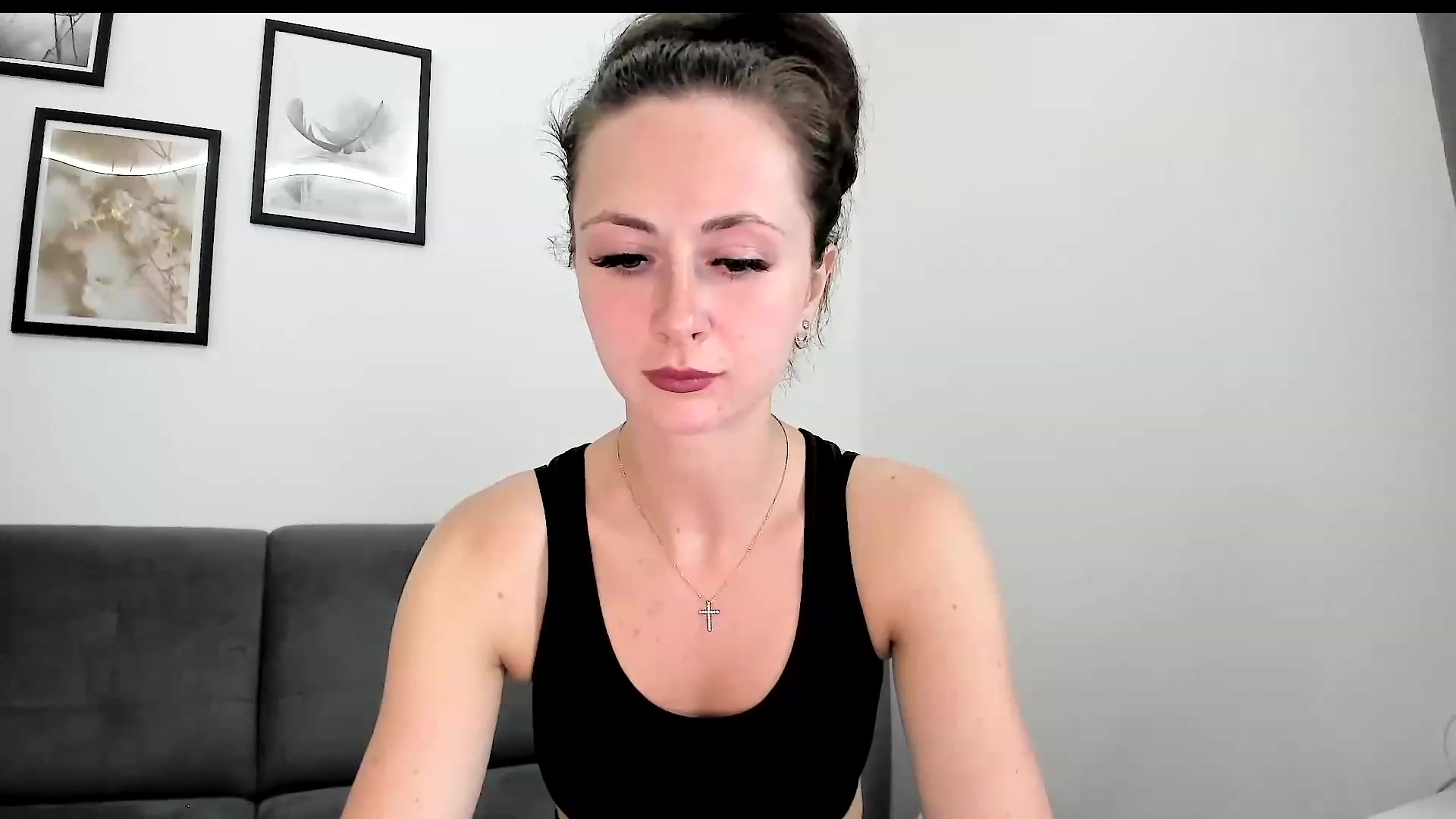 Gallery image thumbnail from Amber_Fry's myfreecams stream on, 08/05/2023, 15:58 image 18 of 20
