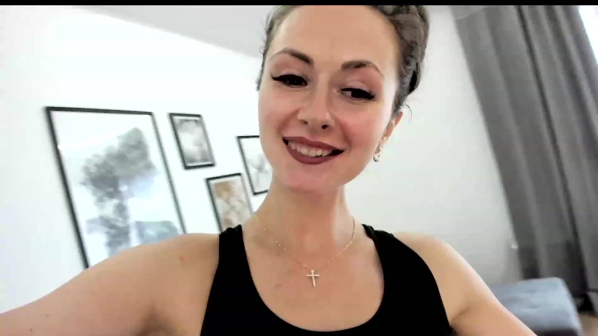 Gallery image thumbnail from Amber_Fry's myfreecams stream on, 08/05/2023, 15:58 image 3 of 20