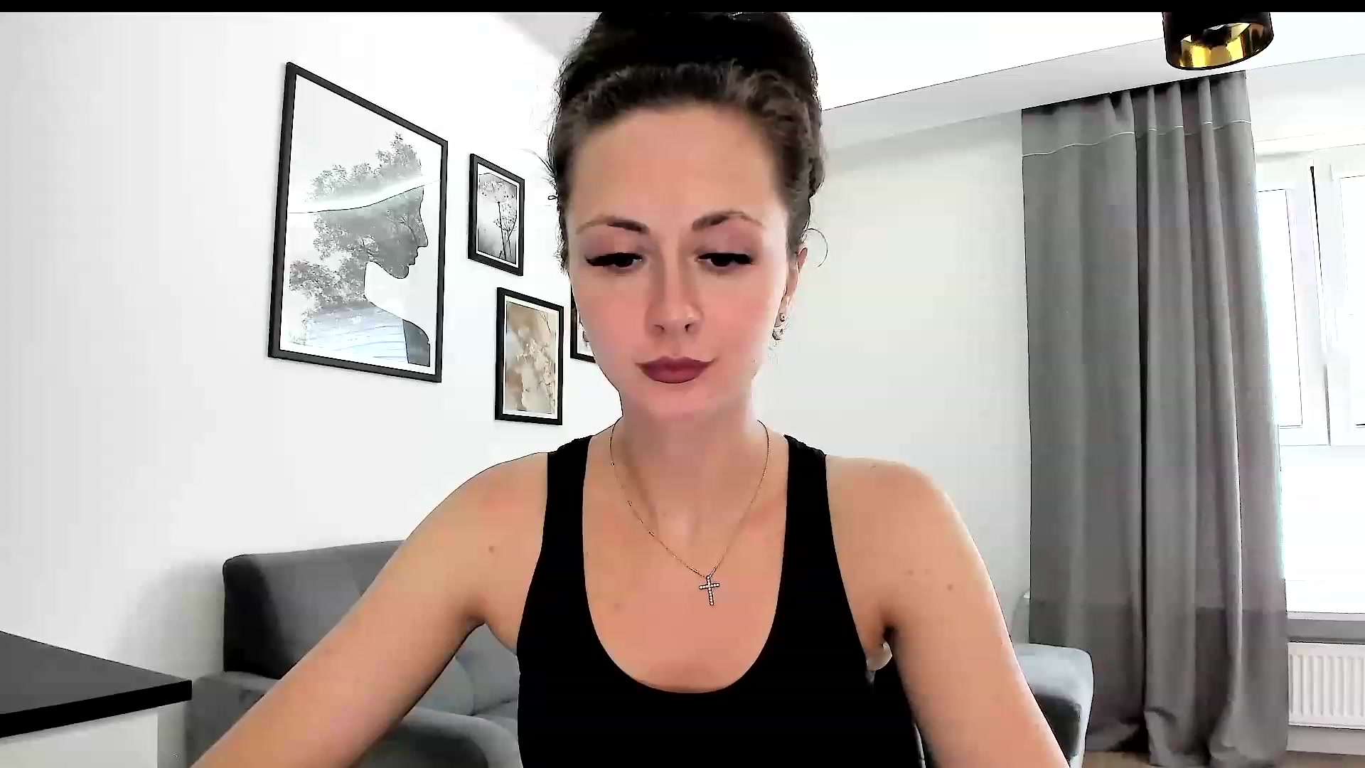 Gallery image thumbnail from Amber_Fry's myfreecams stream on, 08/05/2023, 15:58 image 7 of 20
