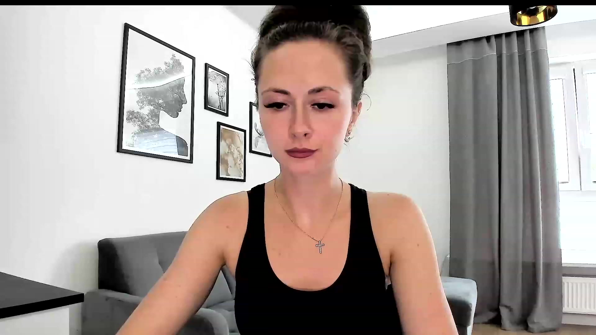 Gallery image thumbnail from Amber_Fry's myfreecams stream on, 08/05/2023, 15:58 image 5 of 20