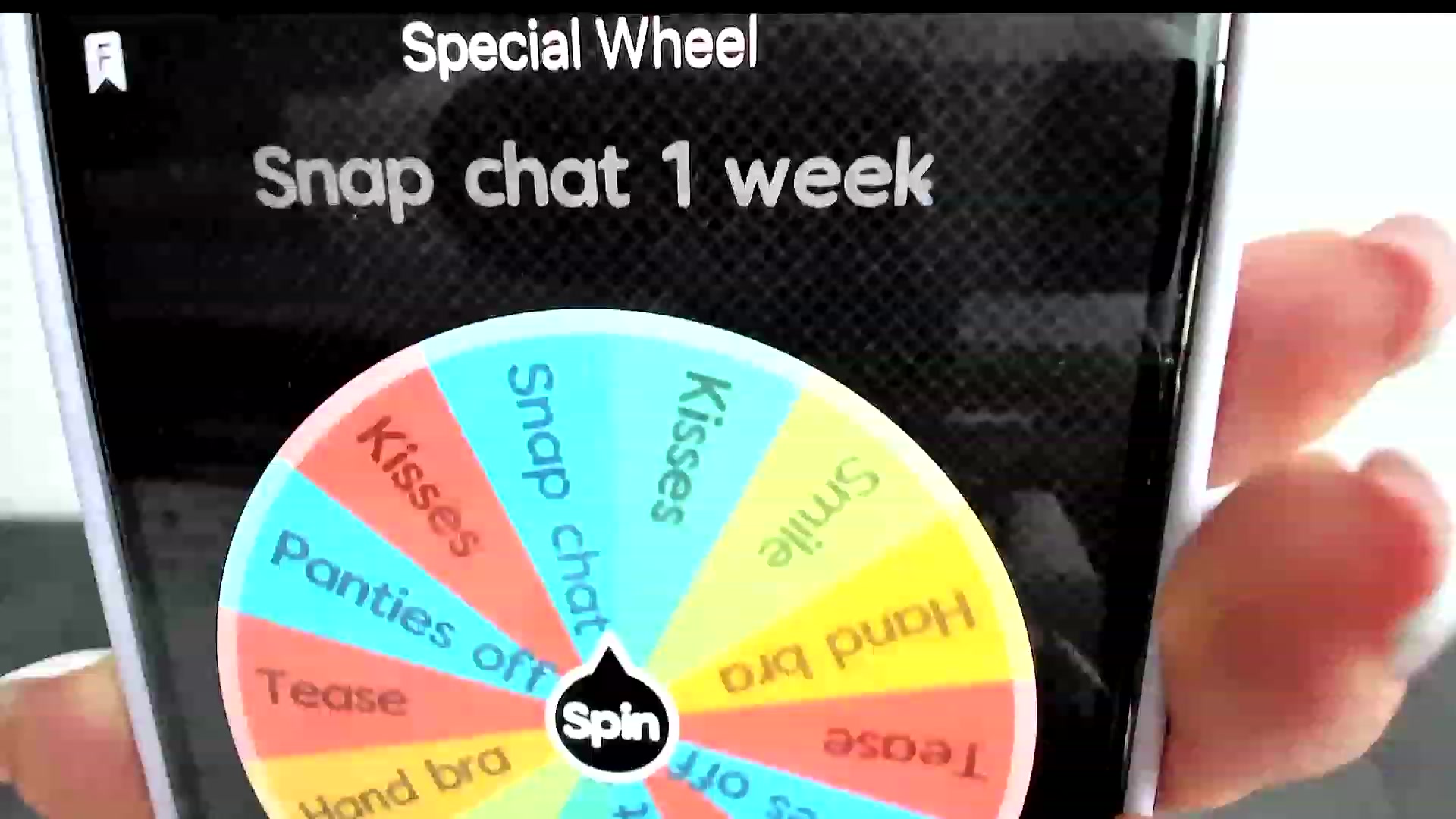 Gallery image thumbnail from Amber_Fry's myfreecams stream on, 08/08/2023, 12:11 image 7 of 20