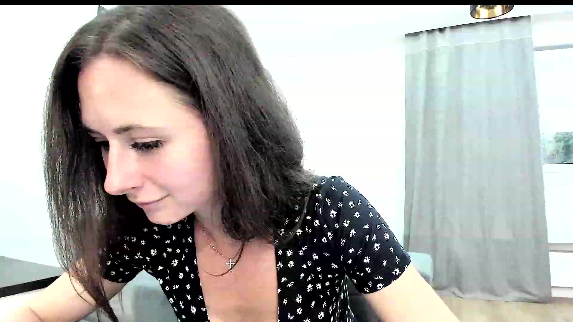 Gallery image thumbnail from Amber_Fry's myfreecams stream on, 08/11/2023, 19:13 image 7 of 20