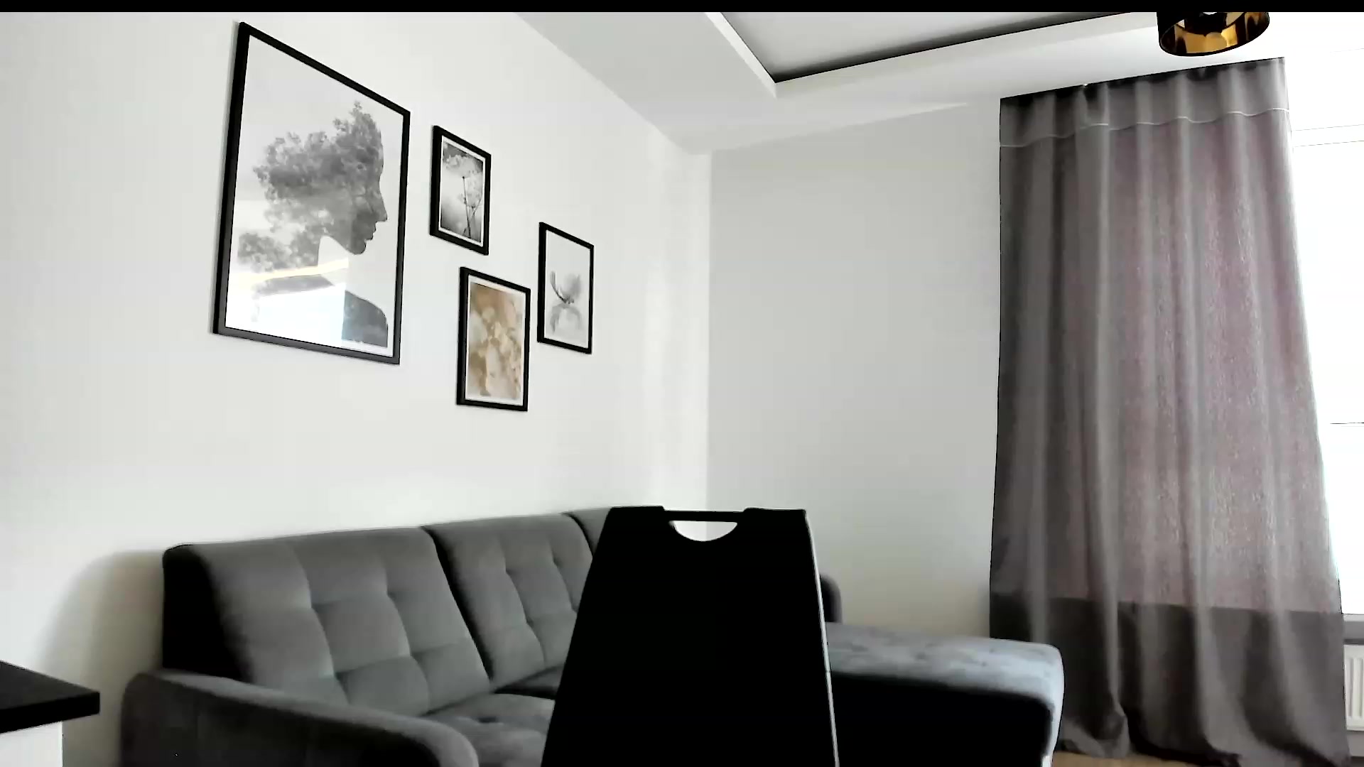 Gallery image thumbnail from Amber_Fry's myfreecams stream on, 08/12/2023, 13:48 image 8 of 20