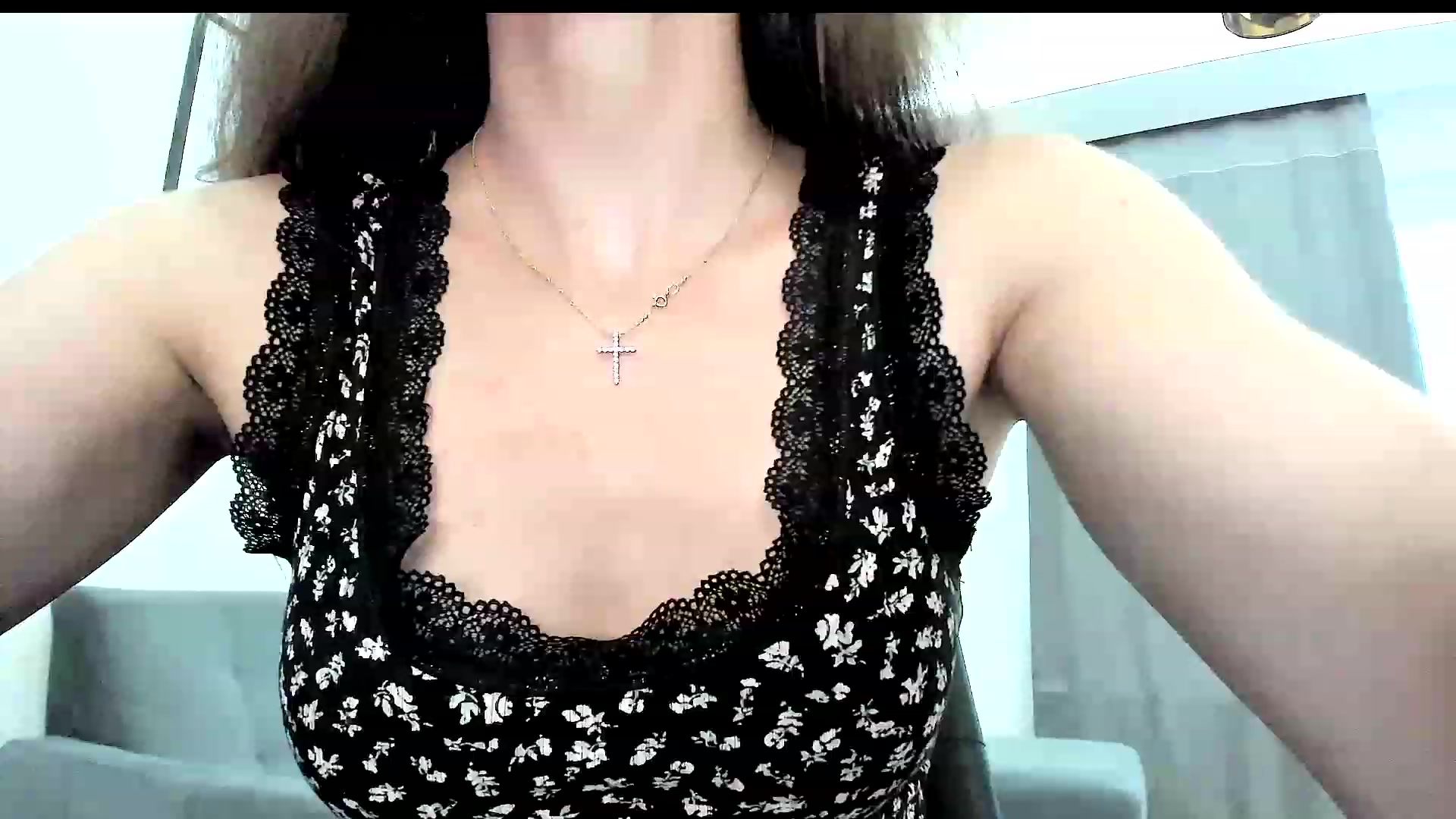 Gallery image thumbnail from Amber_Fry's myfreecams stream on, 08/21/2023, 18:06 image 16 of 20