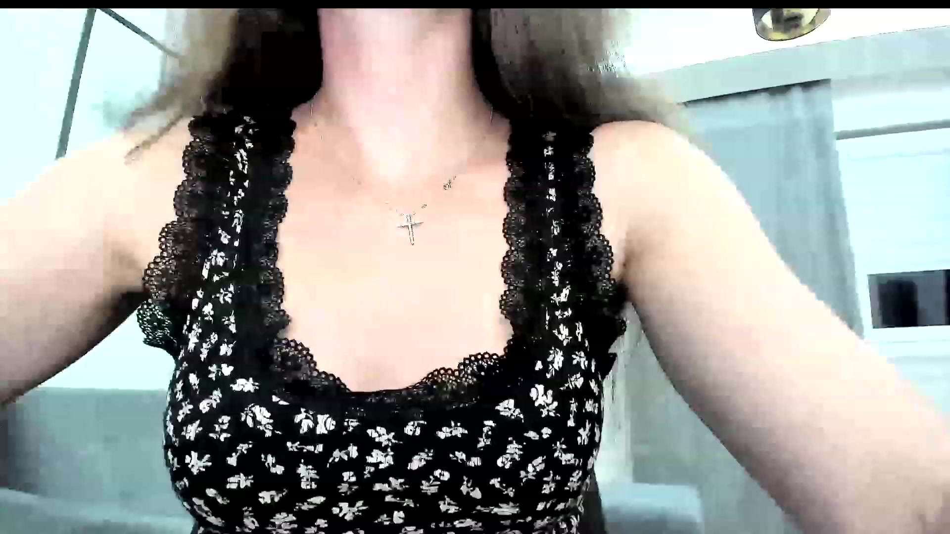 Gallery image thumbnail from Amber_Fry's myfreecams stream on, 08/21/2023, 18:45 image 14 of 20