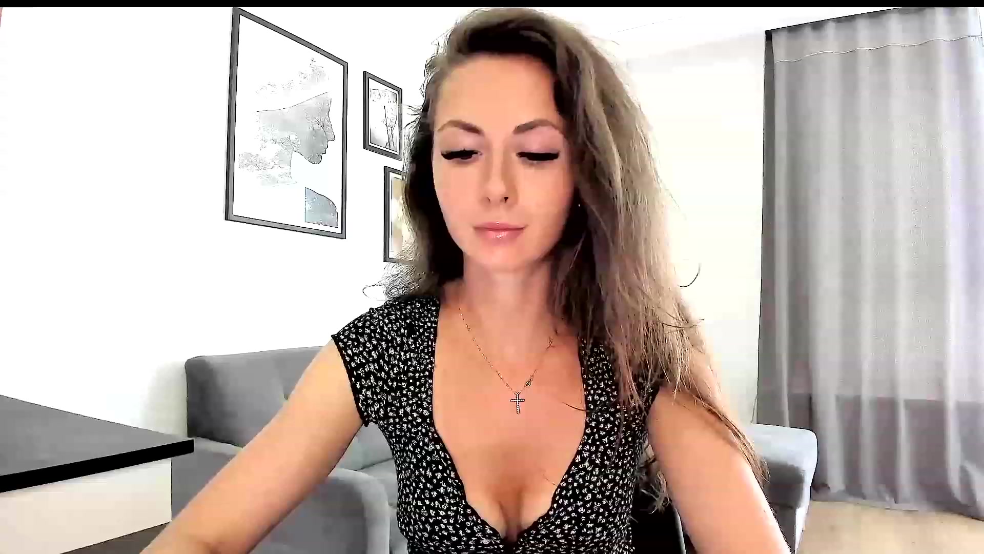 Gallery image thumbnail from Amber_Fry's myfreecams stream on, 09/08/2023, 15:28 image 11 of 20