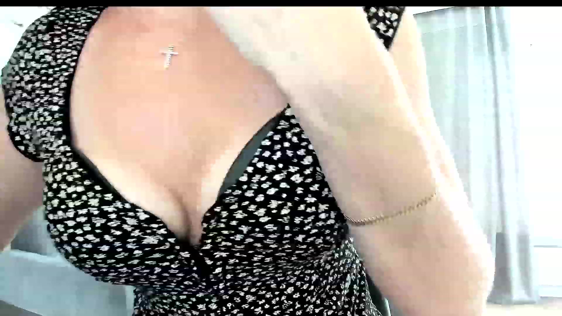 Gallery image thumbnail from Amber_Fry's myfreecams stream on, 09/23/2023, 14:06 image 11 of 20