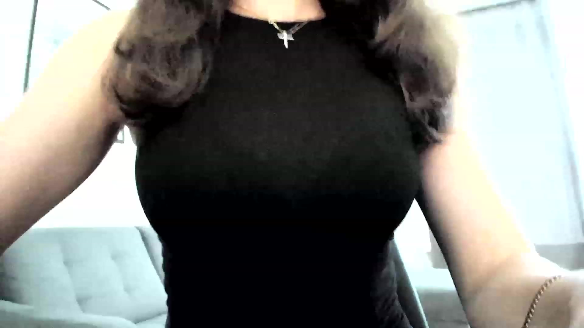 Gallery image thumbnail from Amber_Fry's myfreecams stream on, 09/29/2023, 16:25 image 7 of 20
