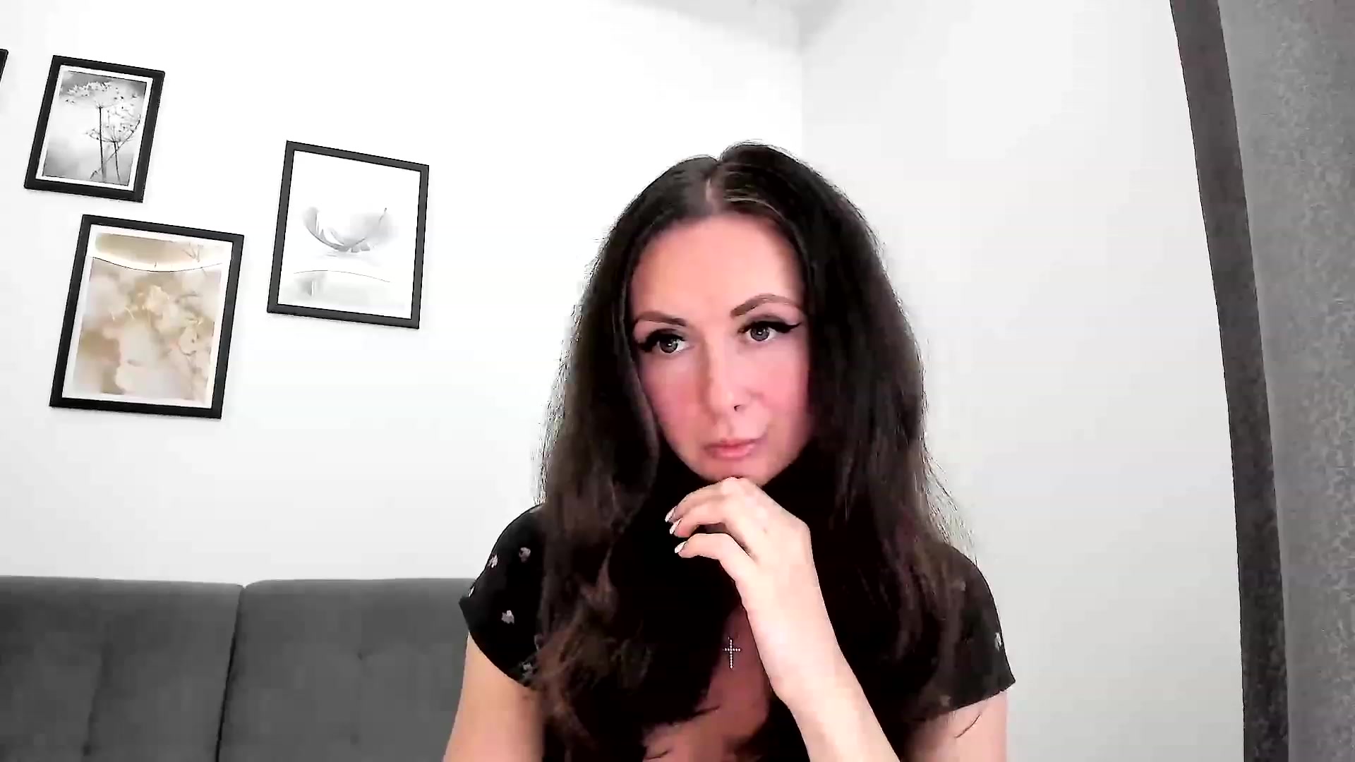 Gallery image thumbnail from Amber_Fry's myfreecams stream on, 09/30/2023, 15:53 image 9 of 20