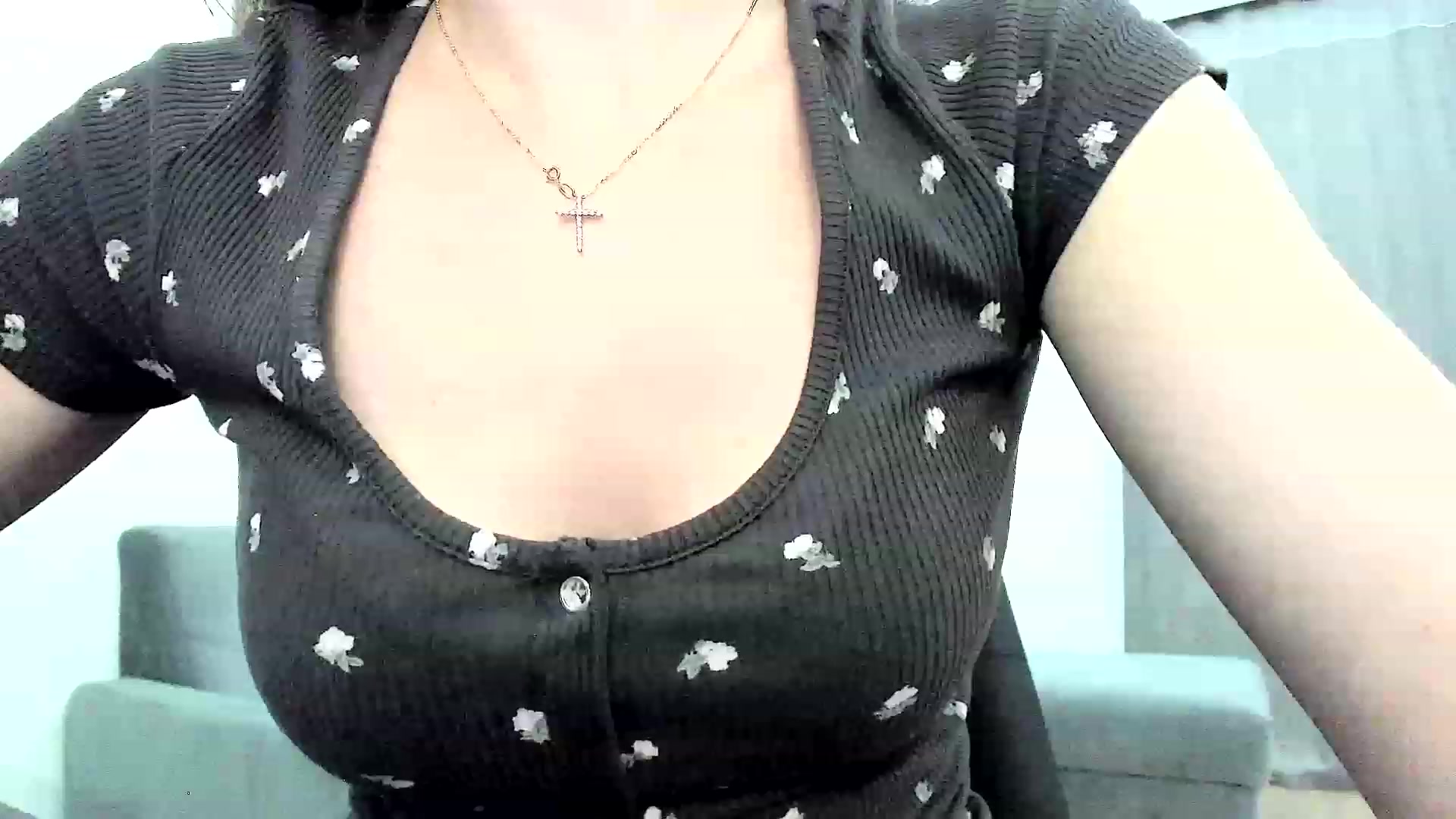 Gallery image thumbnail from Amber_Fry's myfreecams stream on, 09/30/2023, 16:54 image 6 of 20