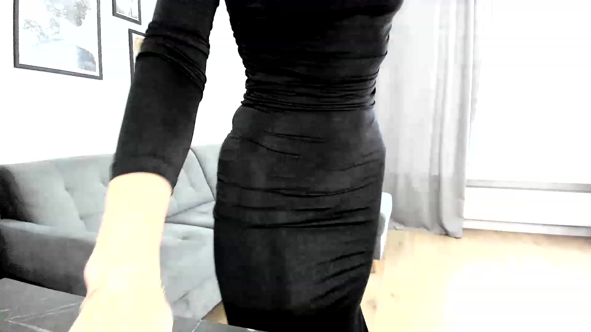 Gallery image thumbnail from Amber_Fry's myfreecams stream on, 10/02/2023, 17:09 image 3 of 20