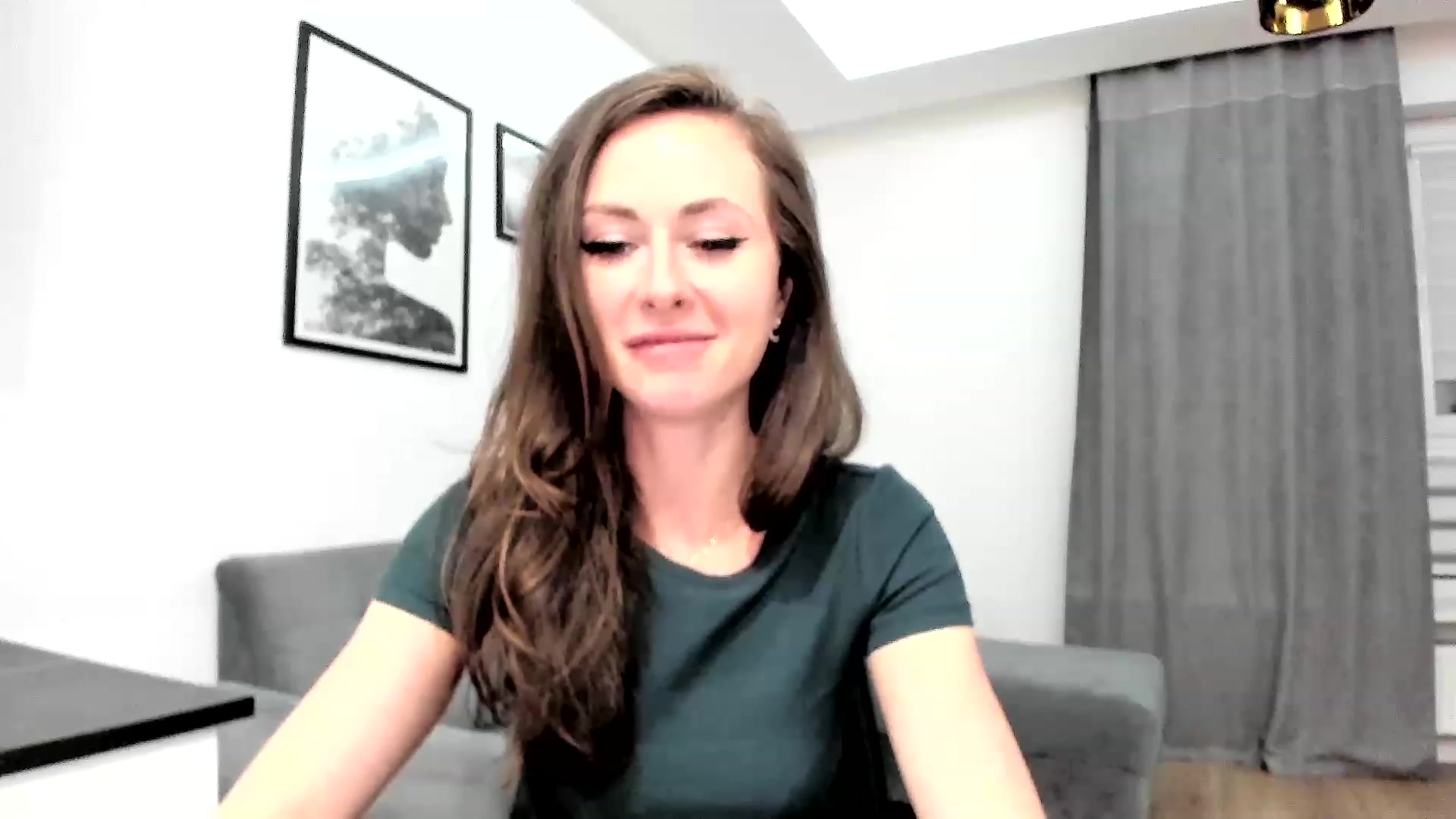 Gallery image thumbnail from Amber_Fry's myfreecams stream on, 10/06/2023, 17:28 image 3 of 20